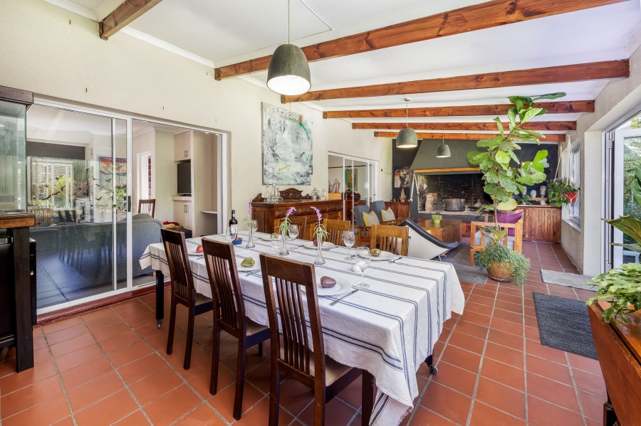 5 Bedroom Property for Sale in Paradyskloof Western Cape